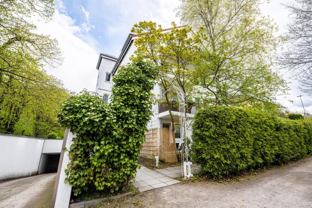 EG Wohnung, zentral, TOP Anbindung, mit großer Terrasse Dresden Exterior foto